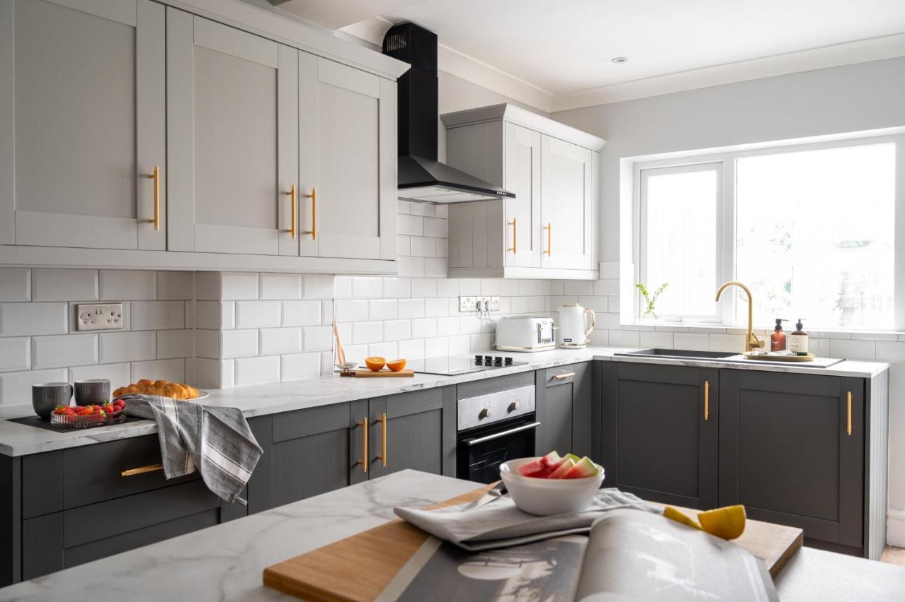 Large Luxury Solihull House - The Residence - Close To Nec - Sleeps 9 外观 照片